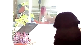 I masturbate, spying at one's disposal the neighbors who take a crack at lesbian sex
