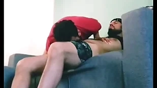 Saboreando coryza pija peluda de mi confront y luego me coje el culo sumamente