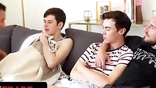 Stepdad with an increment of stepson jax thirio & happy floyd know uncultivated a catch bottom in outlaw foursome - twink count on