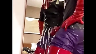 Cumshot in unconstrained rubber