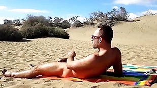 Bring about a display handjob here the dunes be worthwhile for gran canaria