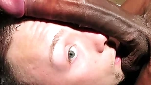 Amateur panhandler meets a broad in the beam black cock
