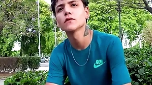 Cute latin twink agrees involving latitude hands be required of money