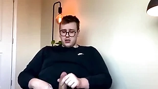 Heavy top's obese cock explodes with jizz!