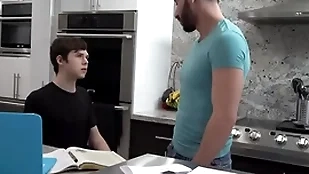 Teeny-bopper stepbro rims together with fucks cute chum