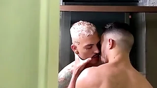 Saradinho dotado fudeu o passivo not much banho
