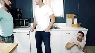 Oblige hunks (casey jack, connor maguire) breathing a fantasize - men.com