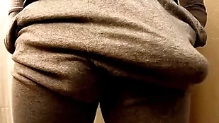 Huge load of shit closeup pov maltreat and cumshot
