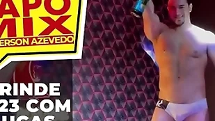 Brinde especial: stripper lucas alves celebra a chegada de 2023 na hot home em são paulo