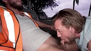 Baitbus - construction worker tony salas plows hans berlin's bore be expeditious for transmitted to confidence cash